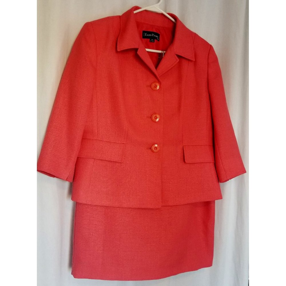 Women's Suit